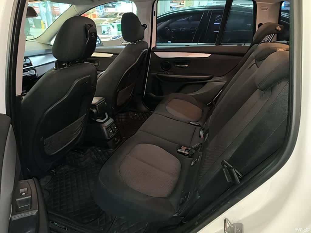 BMW 2 Series, 2017 17