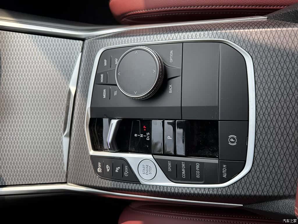 BMW 3 Series, 2023 11
