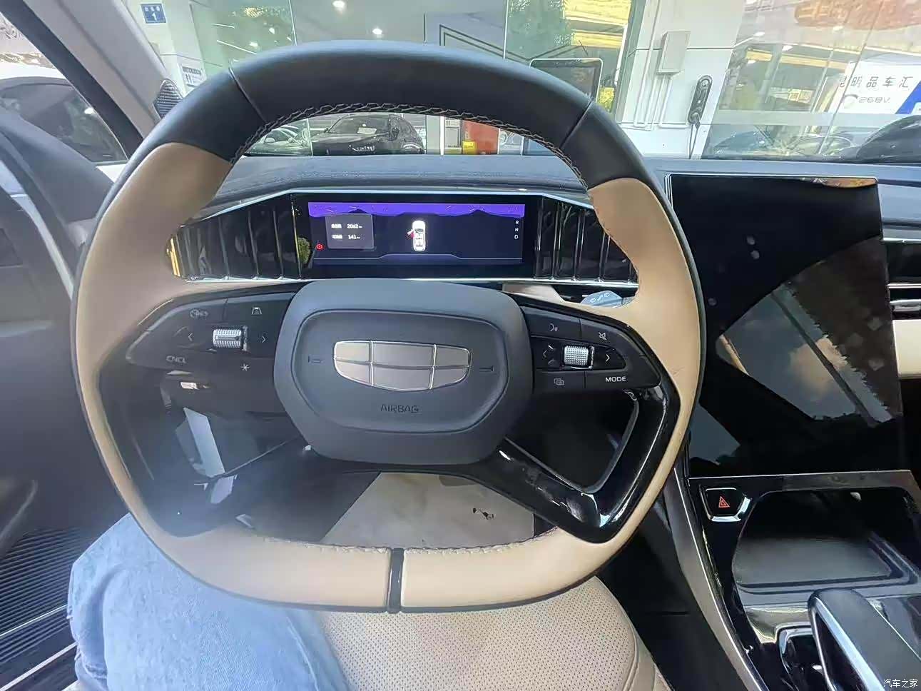 Geely Boyue, 2022 4