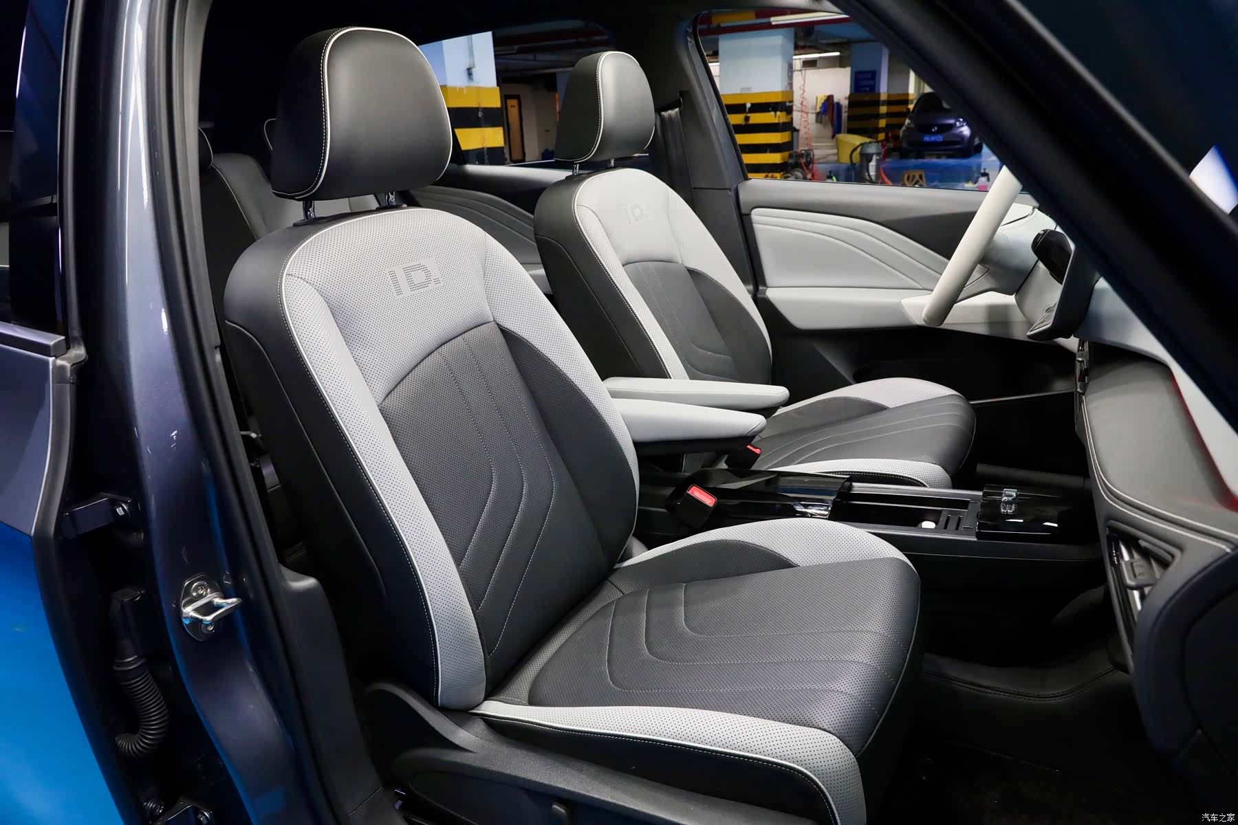 Volkswagen ID.3, 2025 8