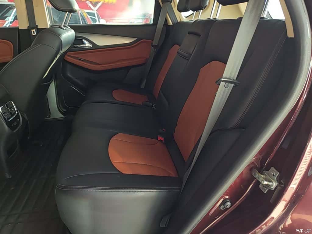 Wuling 560, 2016 17