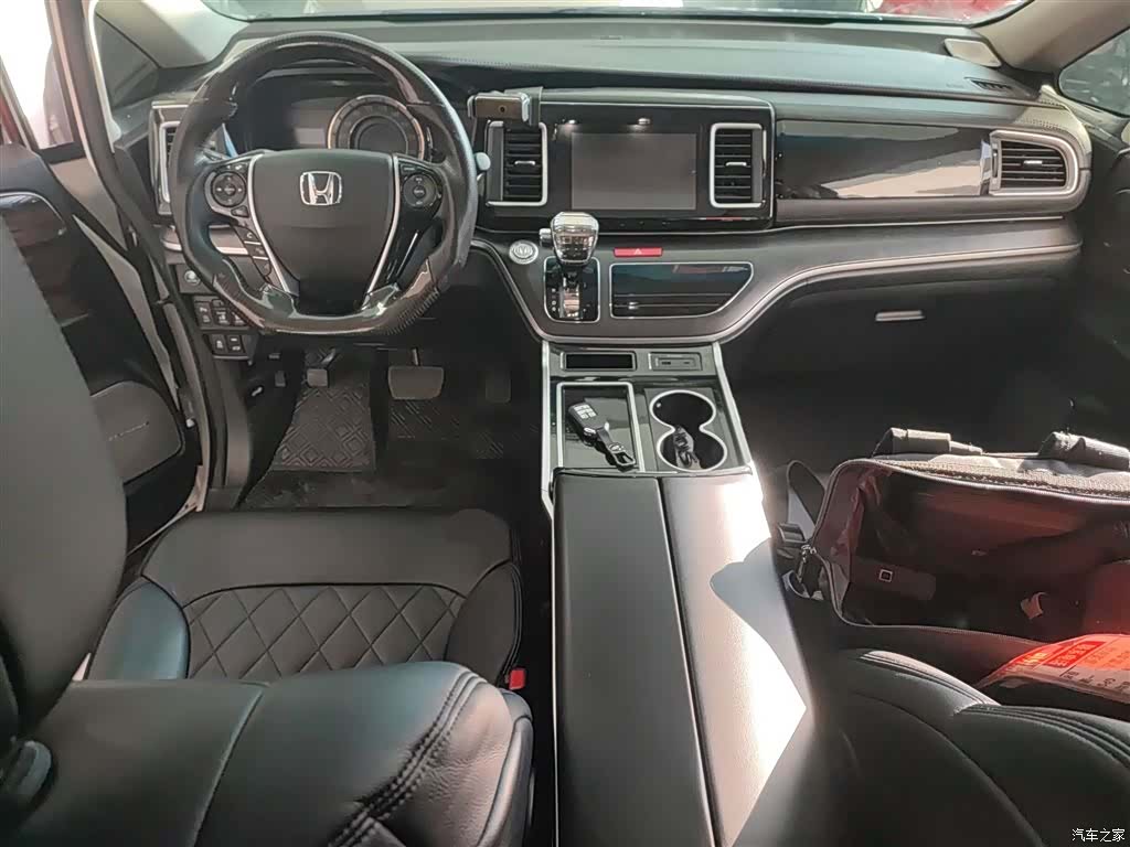 Honda Elysion, 2019 6