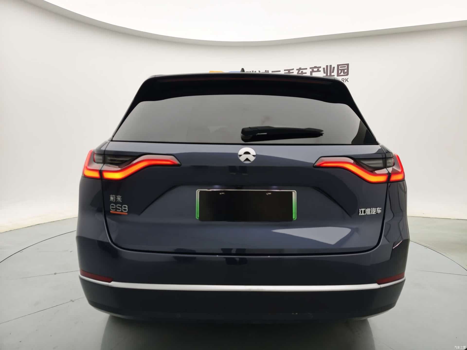NIO ES8, 2023 4