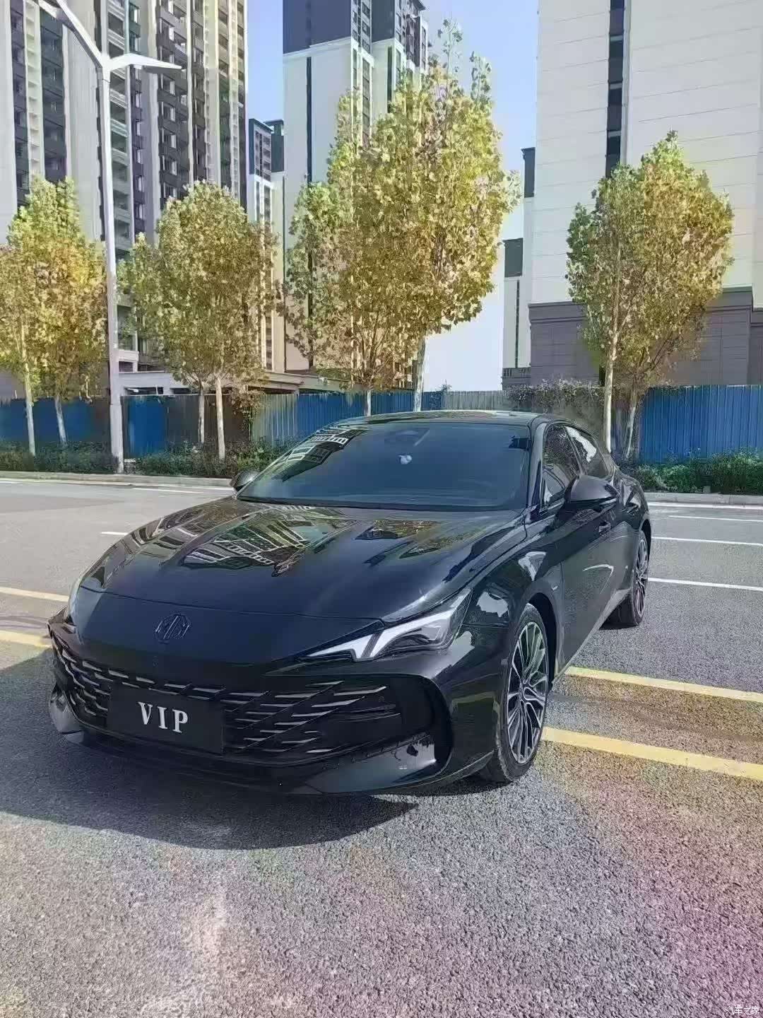 MG MG7