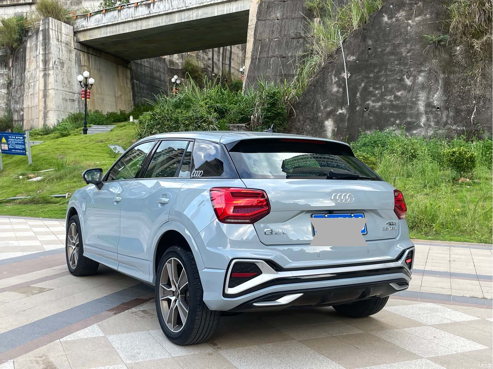Audi Q2L, 2022 10