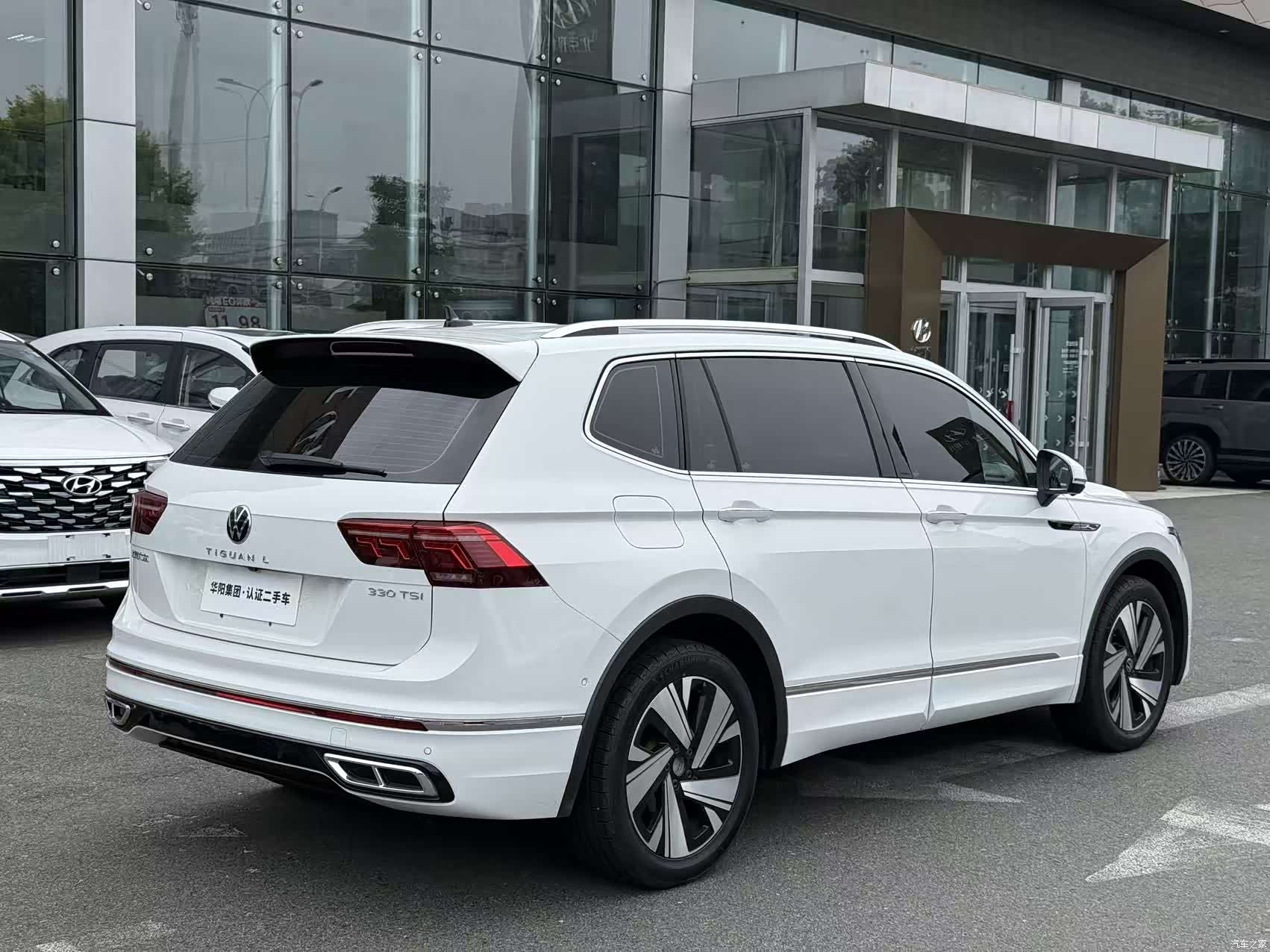 Volkswagen Tiguan L, 2023 4