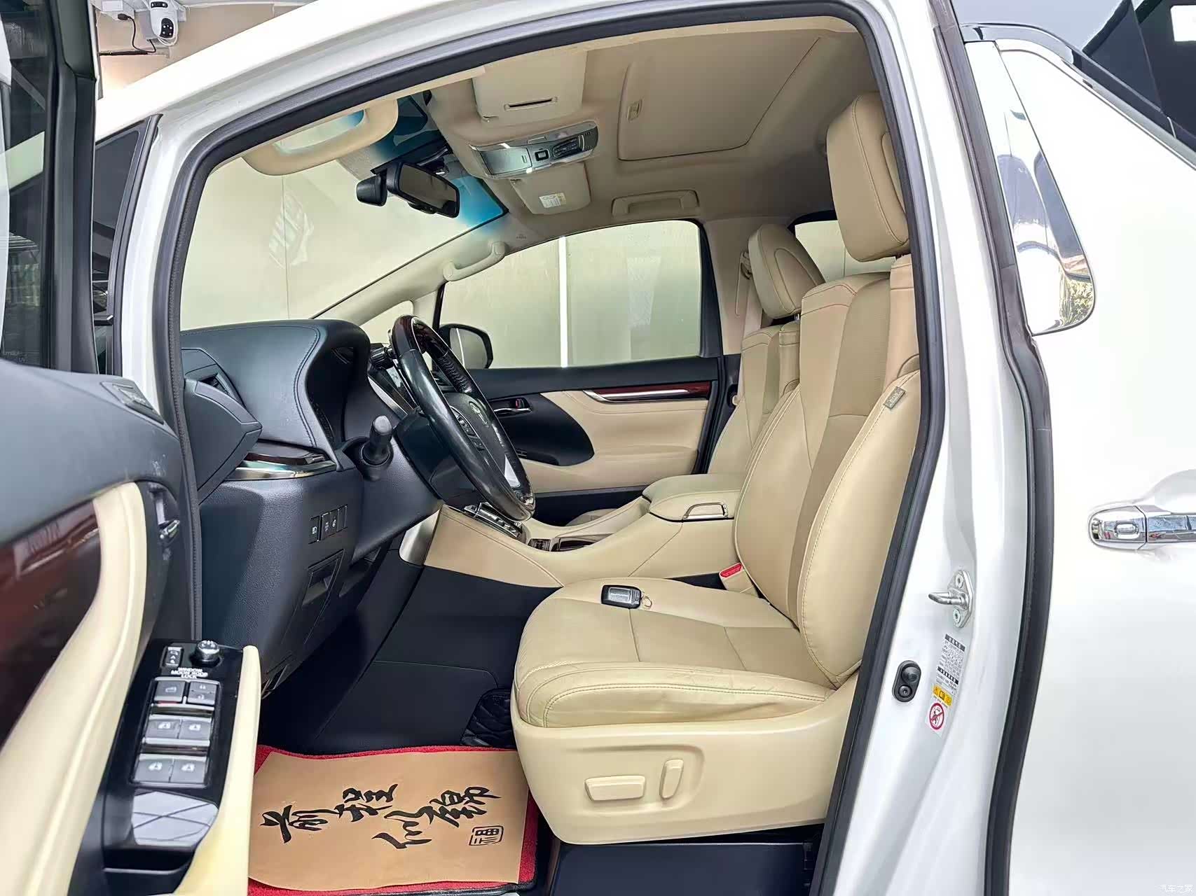 Toyota Alphard, 2016 9