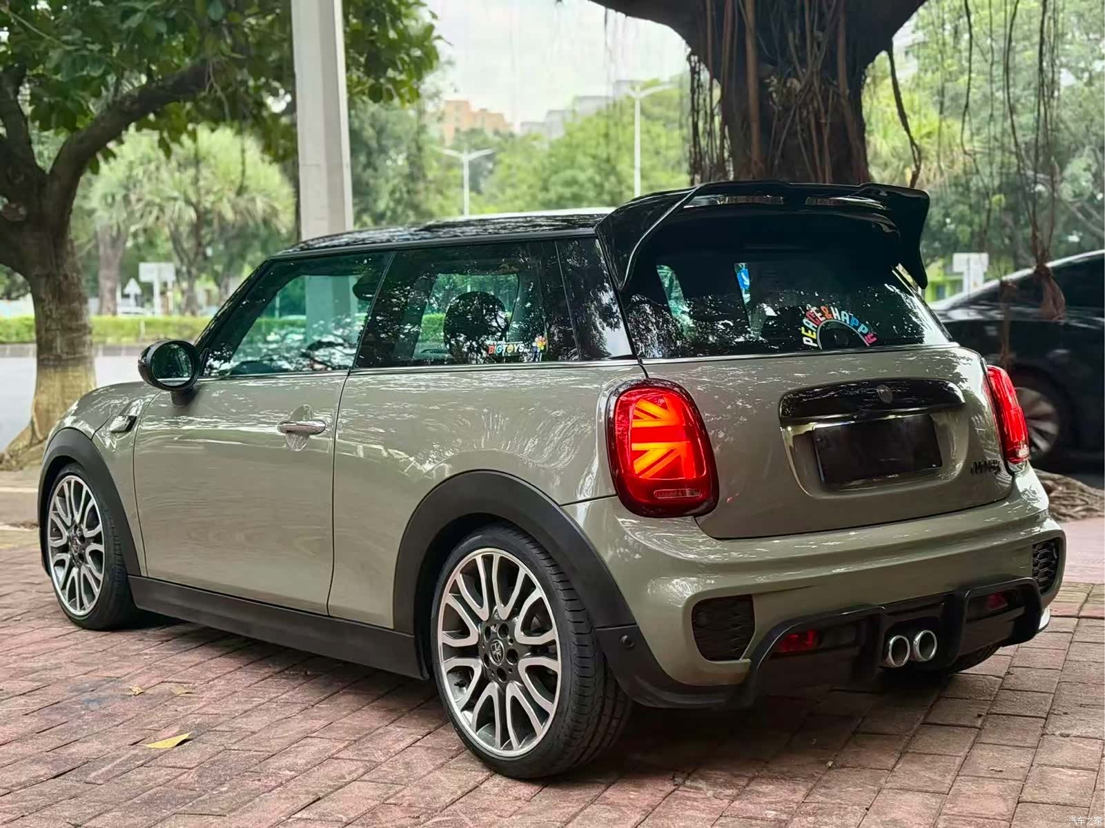 Mini Cooper, 2019 все фото