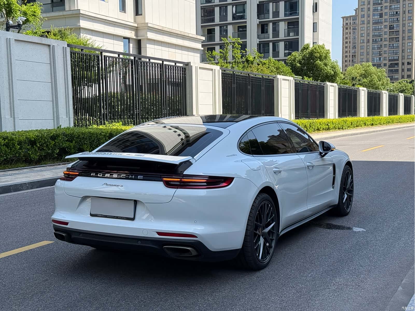 Porsche Panamera, 2018 6