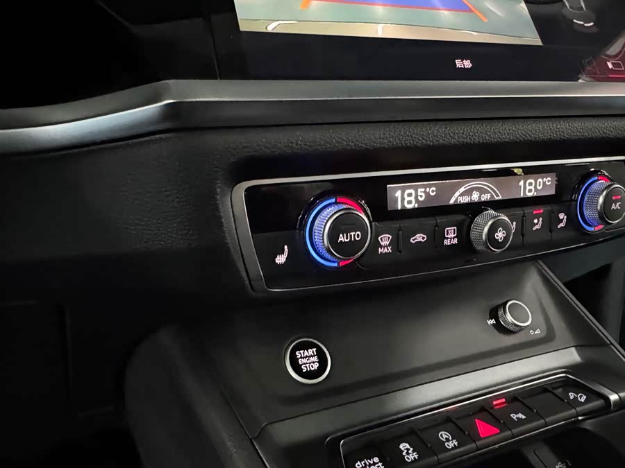 Audi Q3 Sportback 2022, фото 11