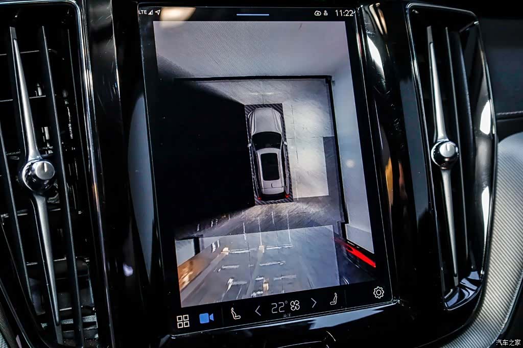 Volvo XC60, 2024 17