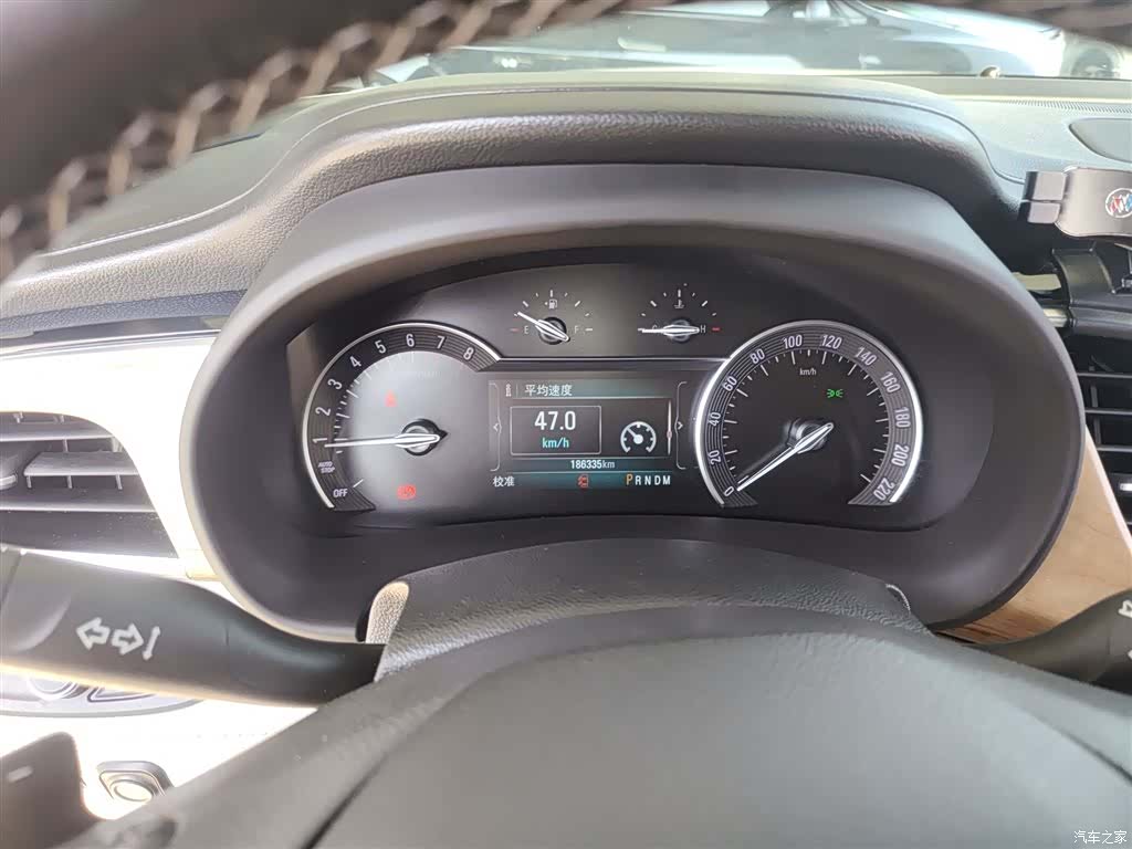 Buick GL8, 2020 4