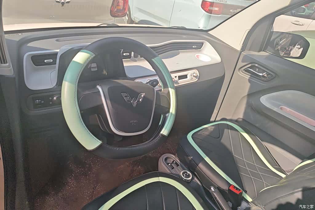 Wuling MINIEV, 2021 12