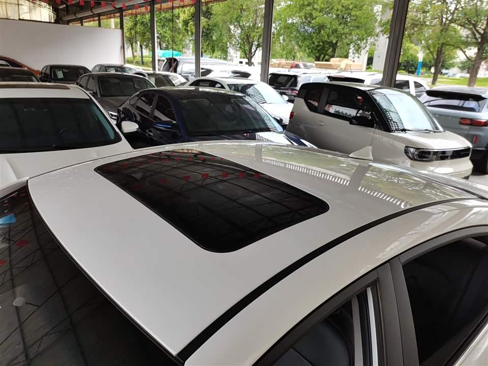 Hyundai Lead Hyundai Lead