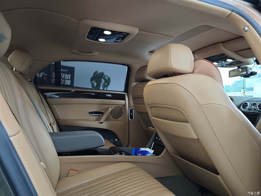 Bentley Flying Spur, 2018 18