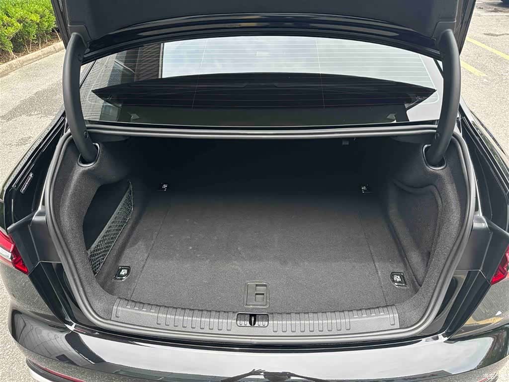 Audi A6L, 2024 8