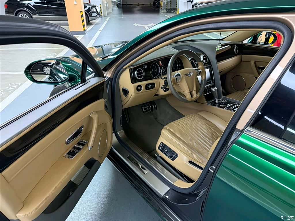 Bentley Flying Spur, 2018 6