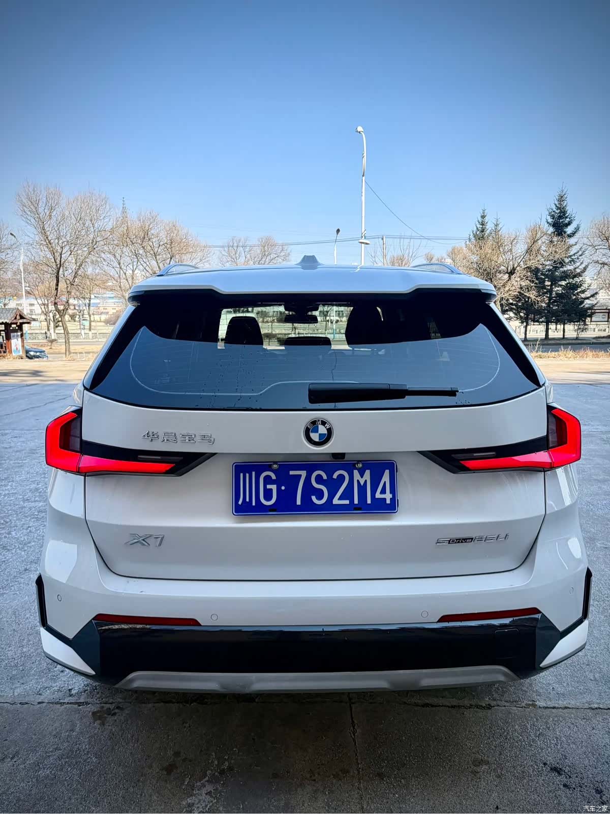 BMW X1, 2023 все фото