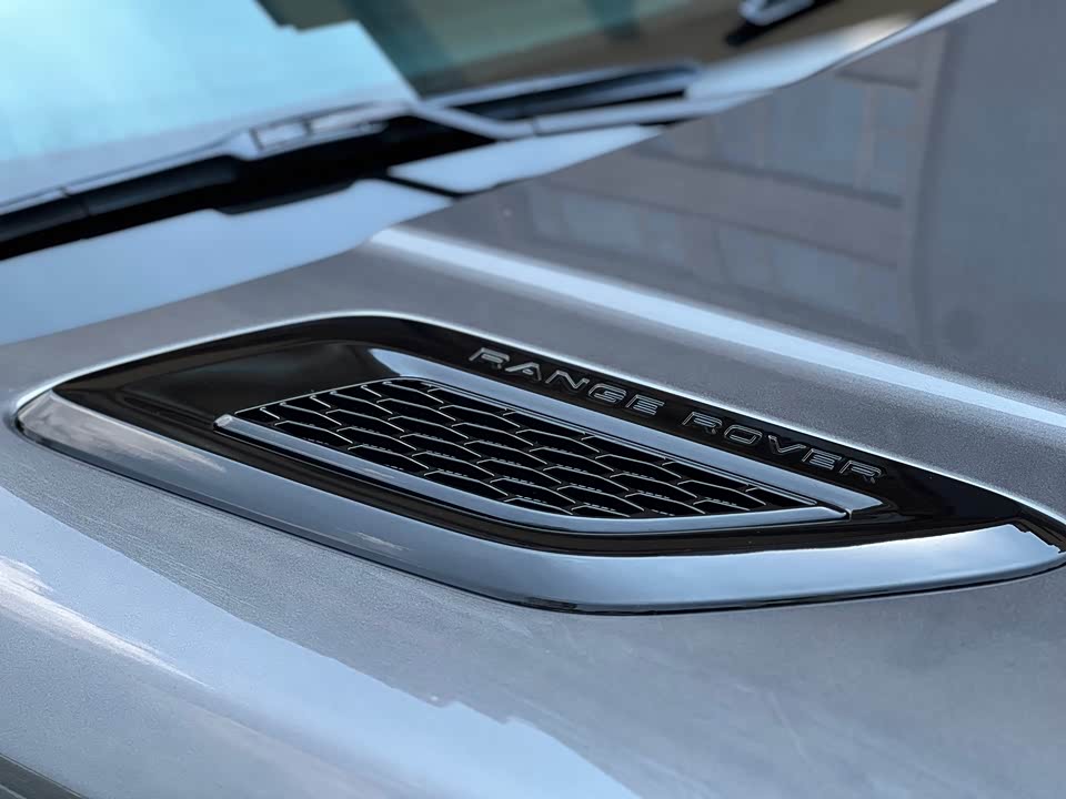 Land Rover Range Rover Sport Land Rover Range Rover Sport