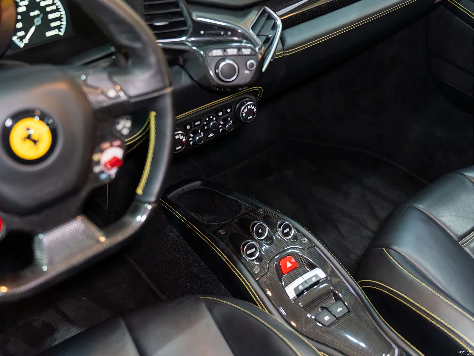 Ferrari 458, 2012 11