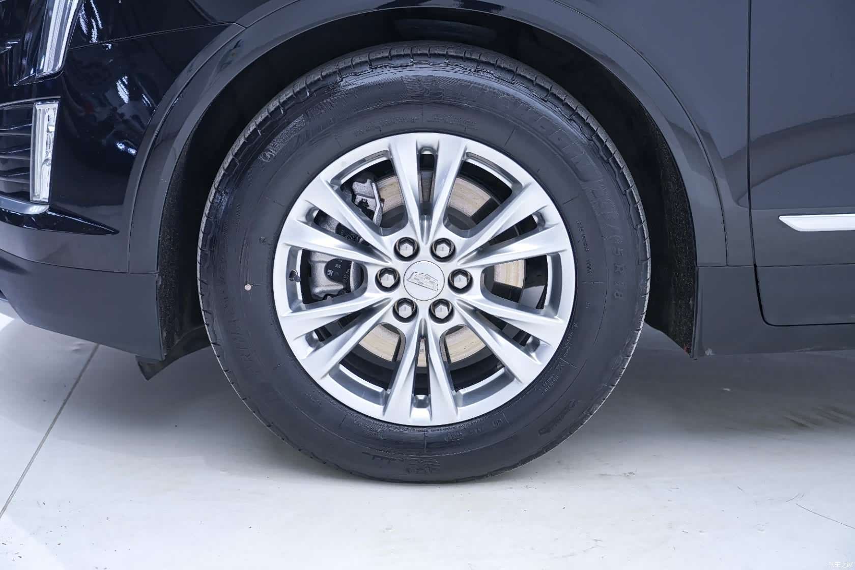 Cadillac XT5, 2021 11