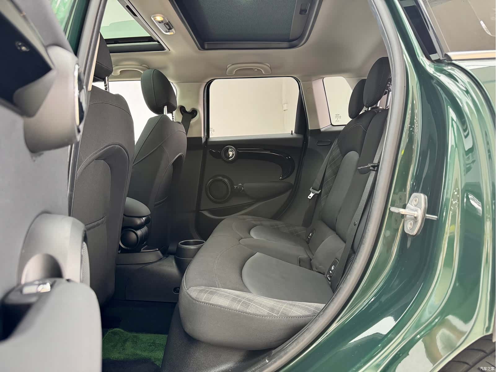 Mini Cooper, 2019 9