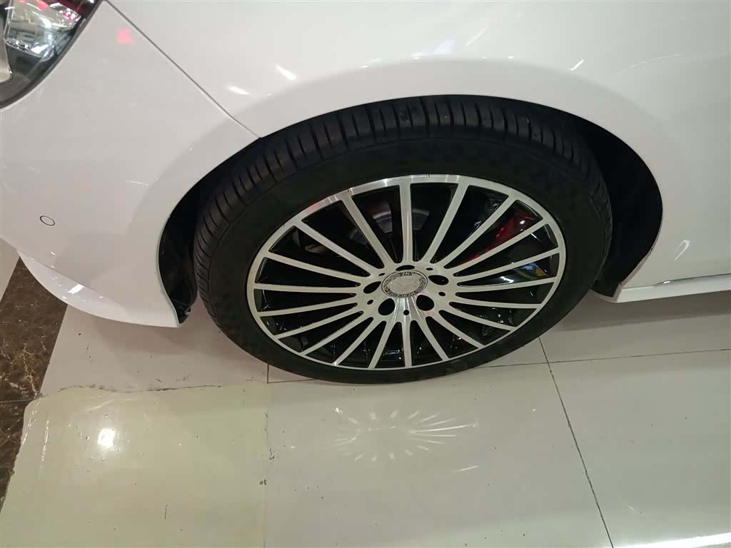 Mercedes-Benz E-Class, 2016 23