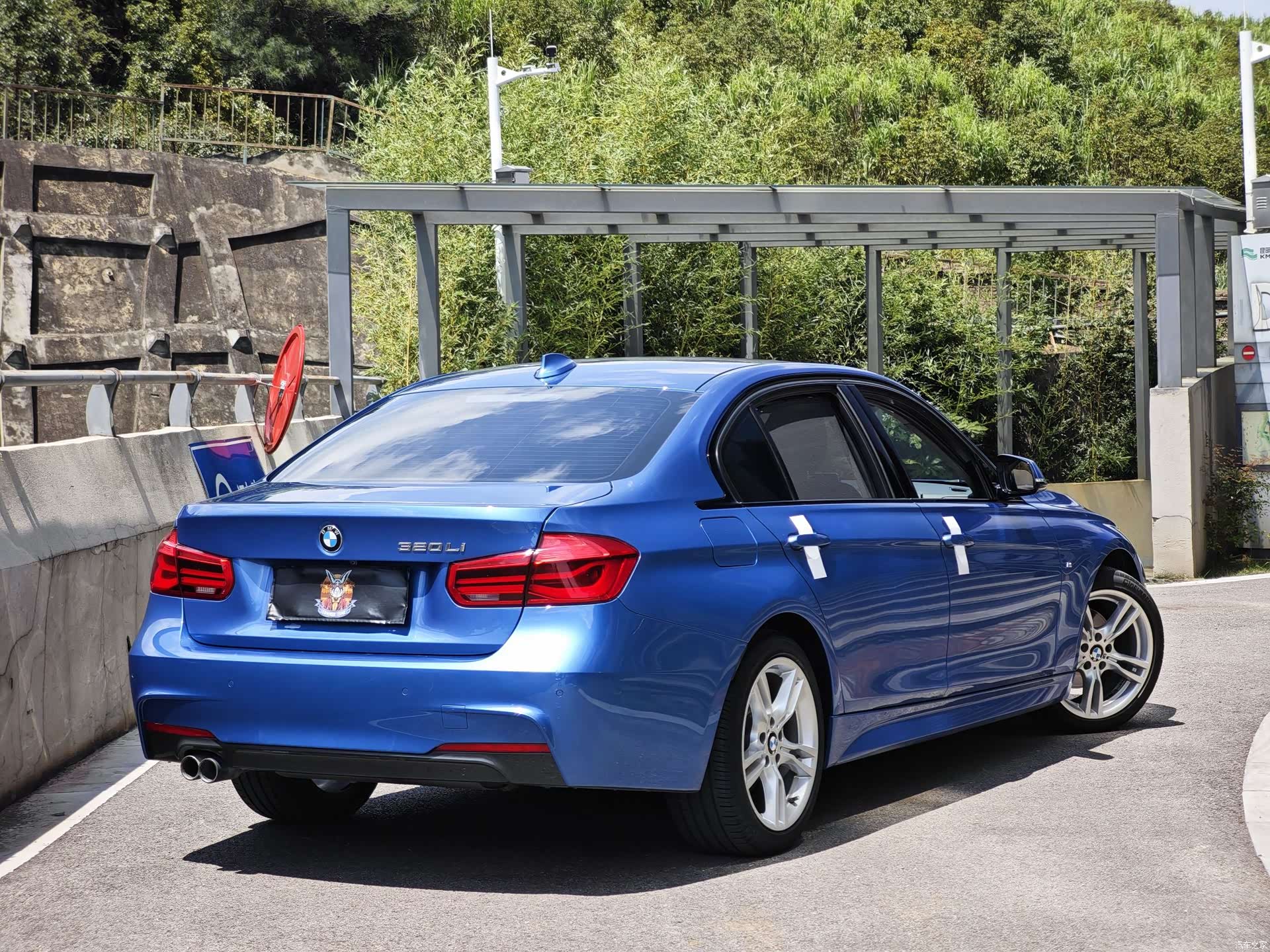 BMW 3 Series, 2017 все фото