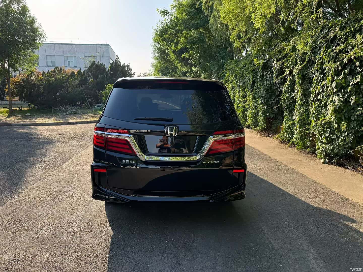 Honda Elysion, 2016 4