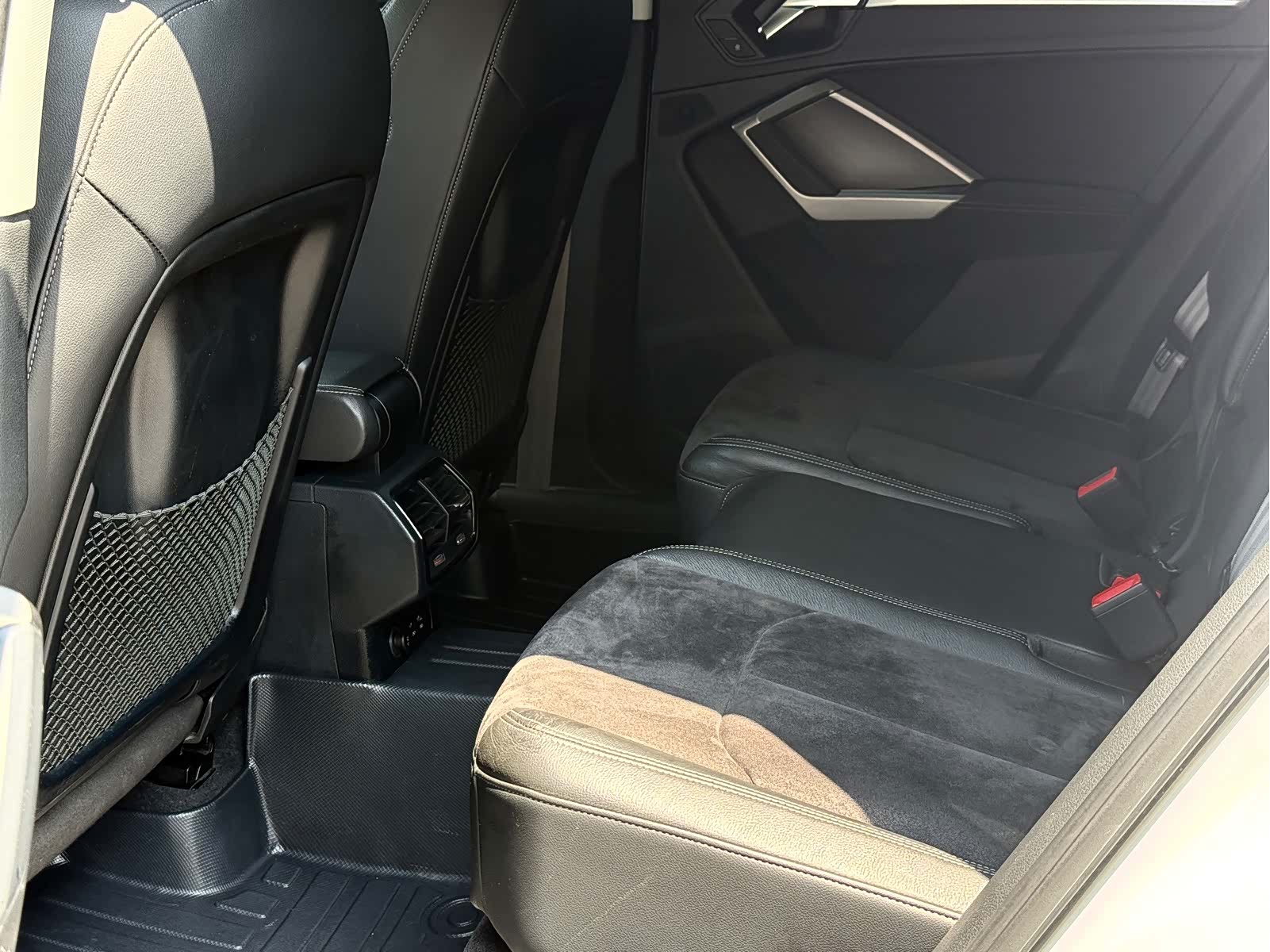 Audi Q3, 2019 14