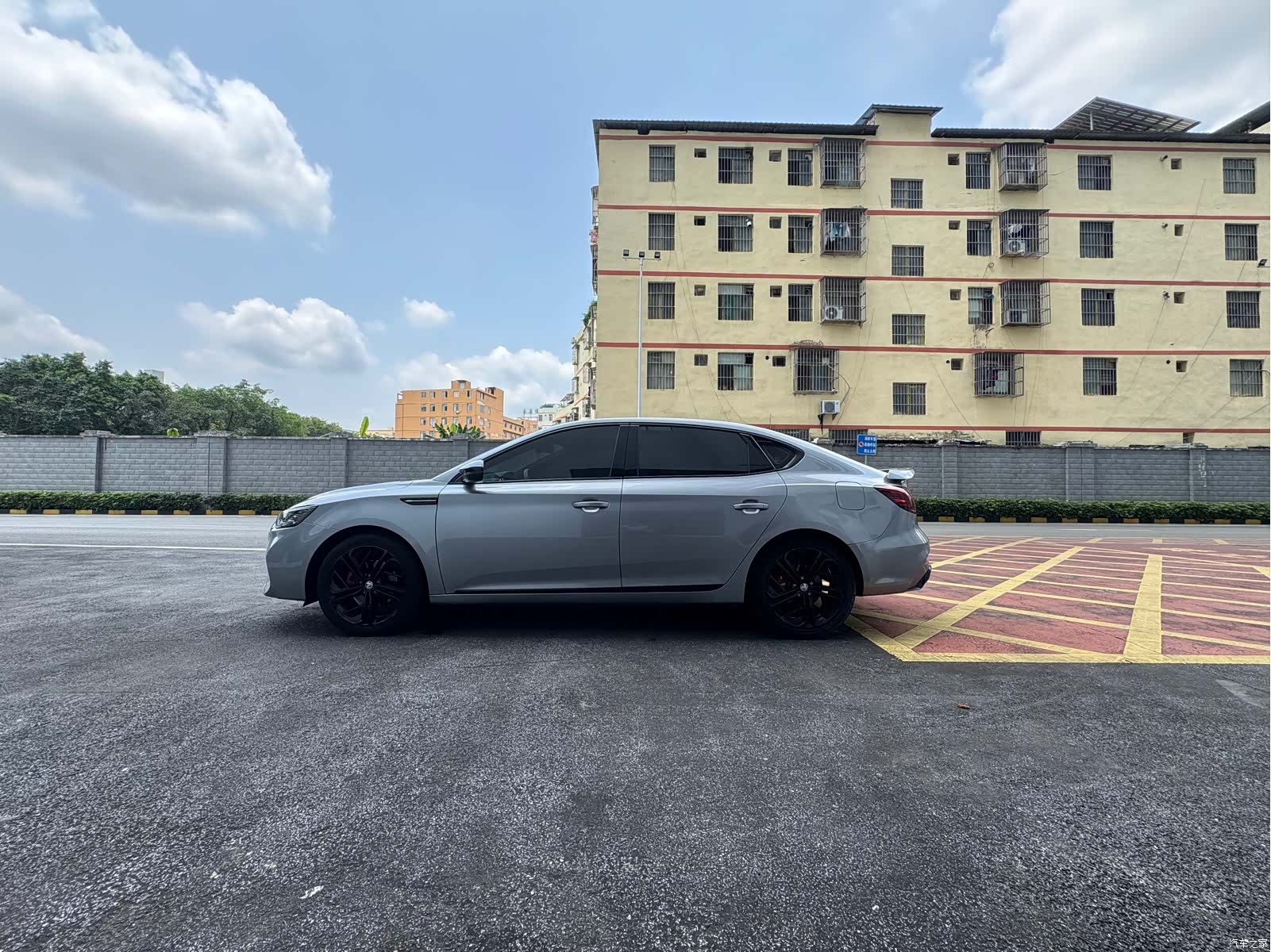 MG MG6, 2020 33