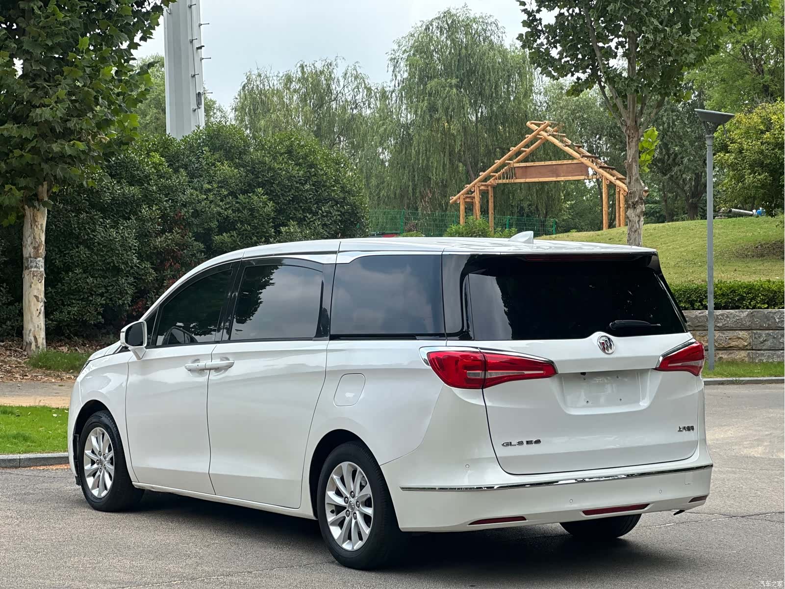 Buick GL8, 2019 17