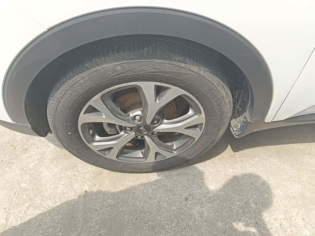 Kia KX3, 2016 23