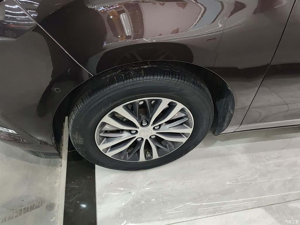 Buick GL8, 2021 23