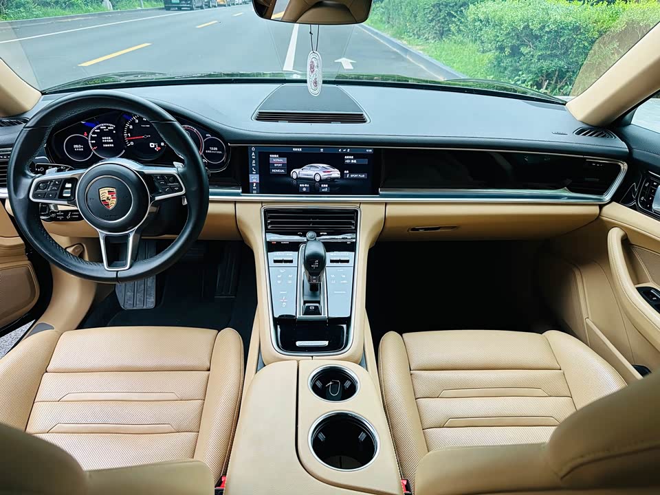 Porsche Panamera Porsche Panamera