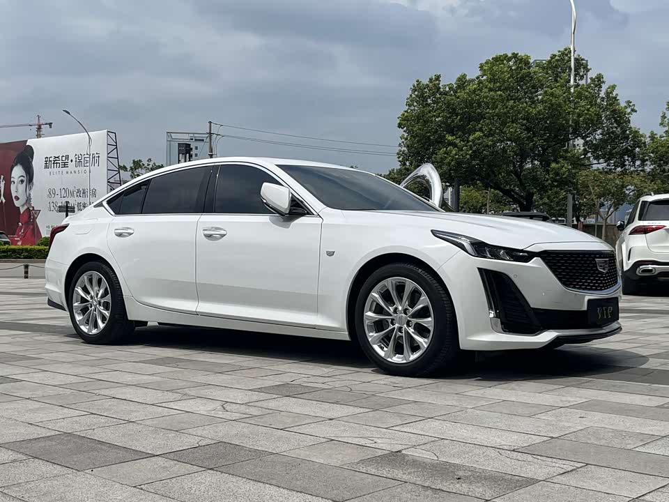 Cadillac CT5