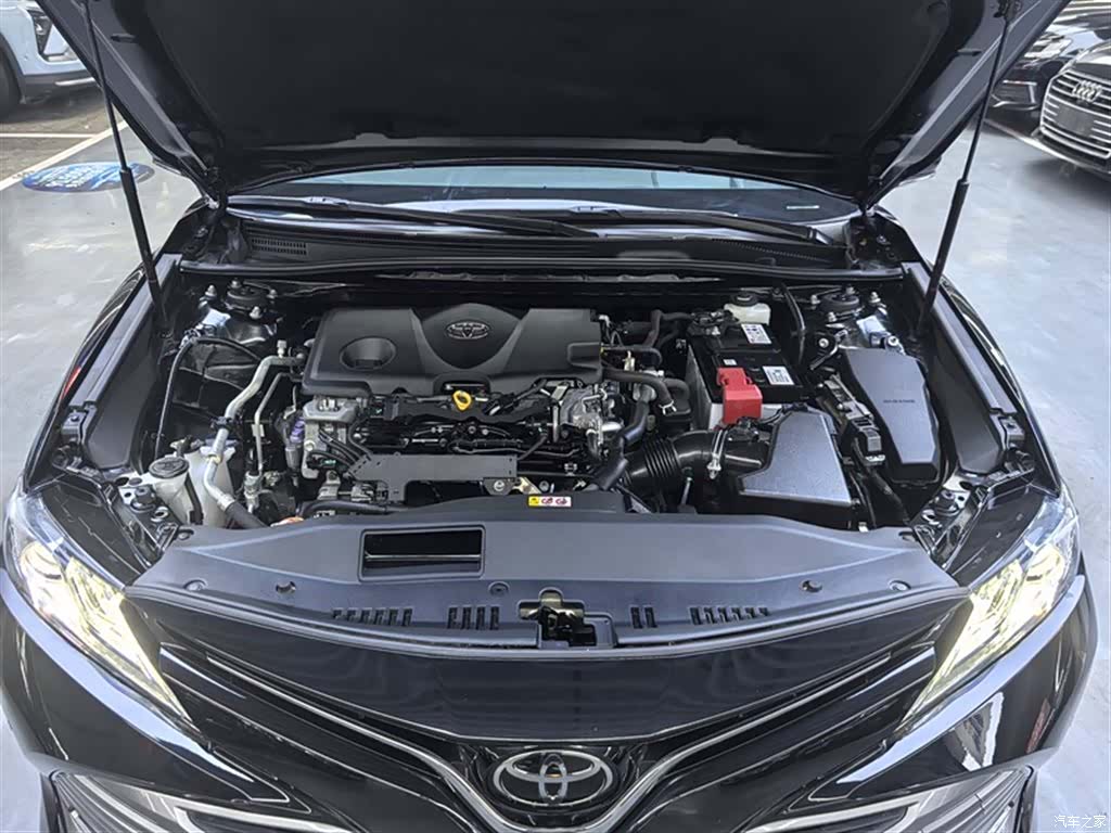 Toyota Camry, 2020 16