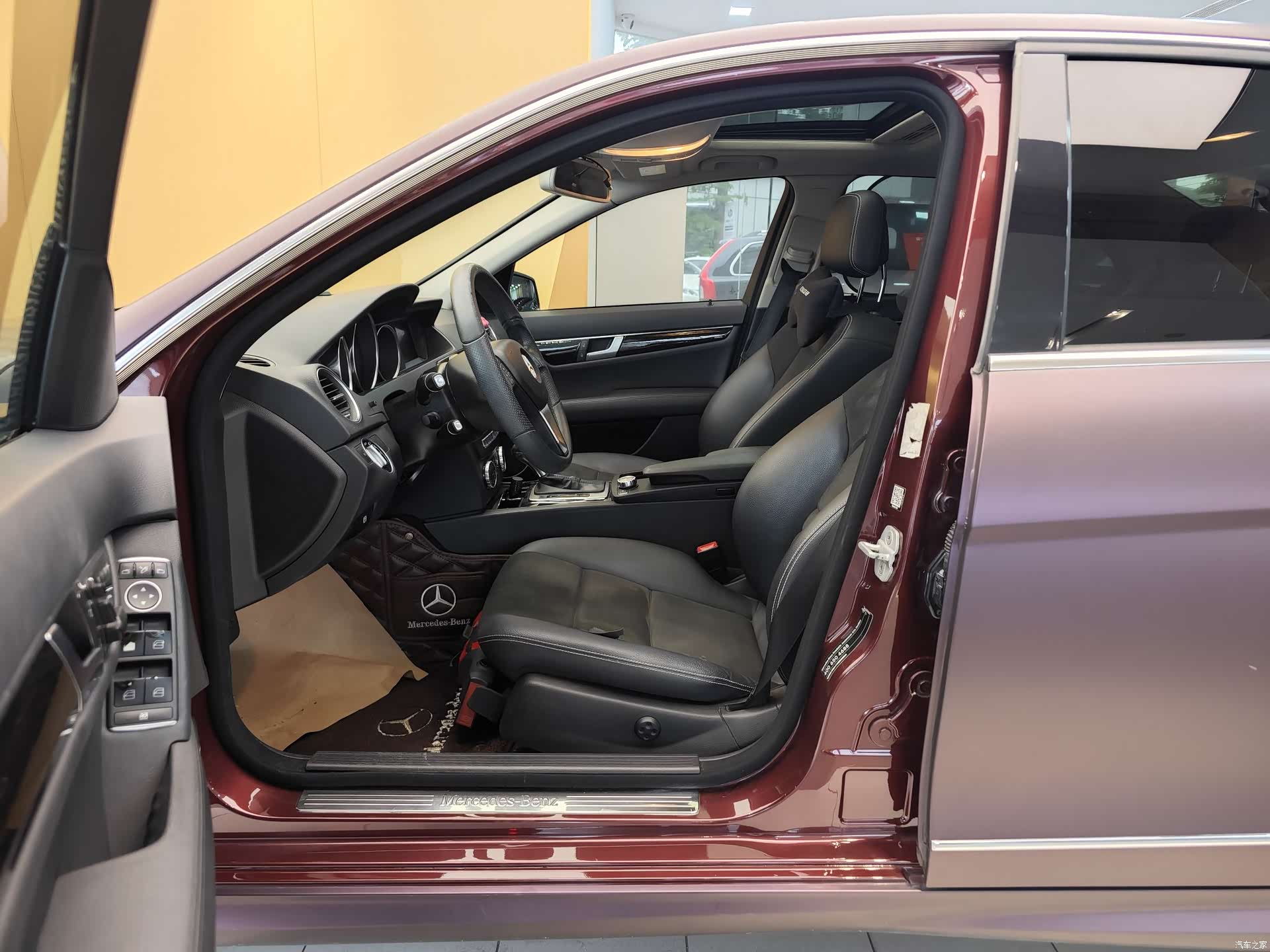 Mercedes-Benz C-Class, 2014 13