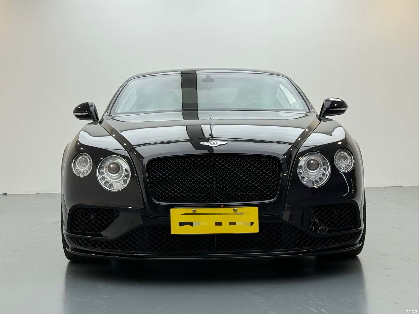 Bentley Continental GT, 2018 3