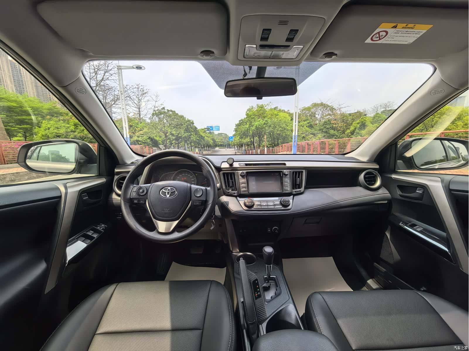 Toyota RAV4, 2016 6