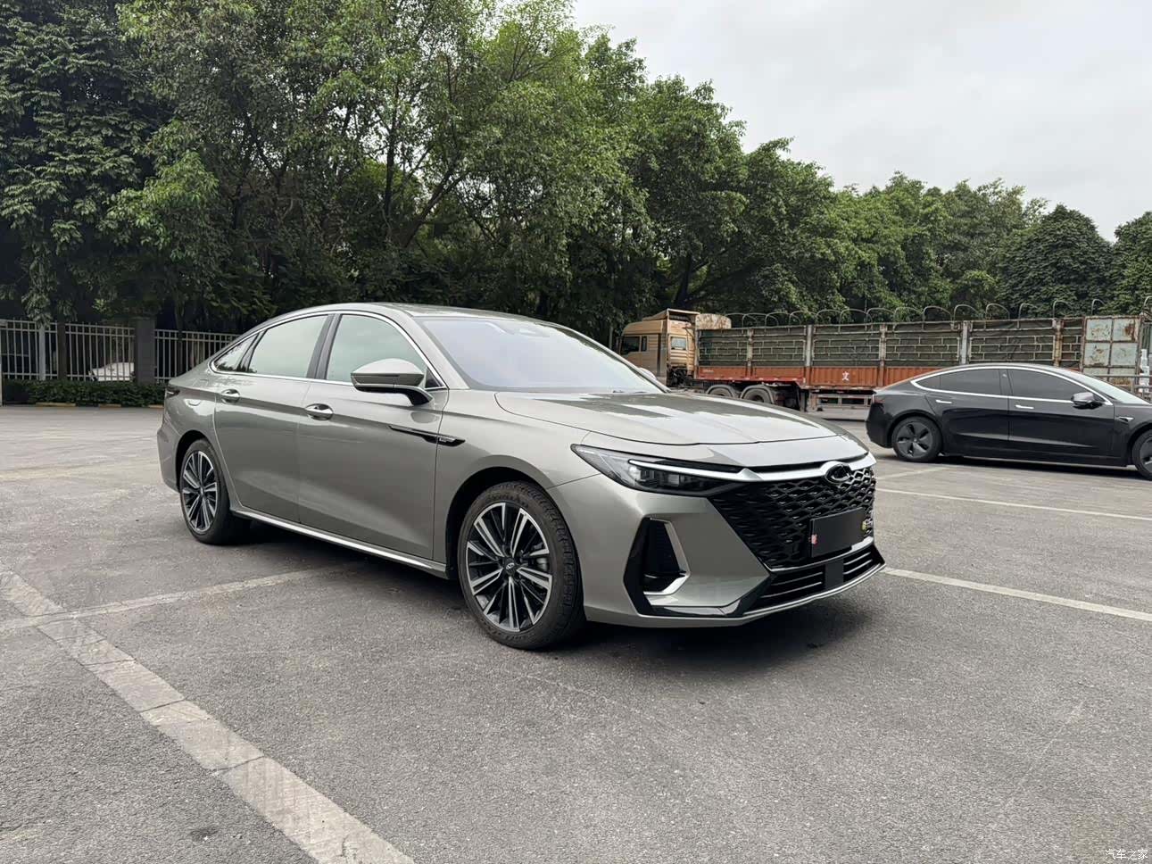 Chery Arrizo 8, 2022 3