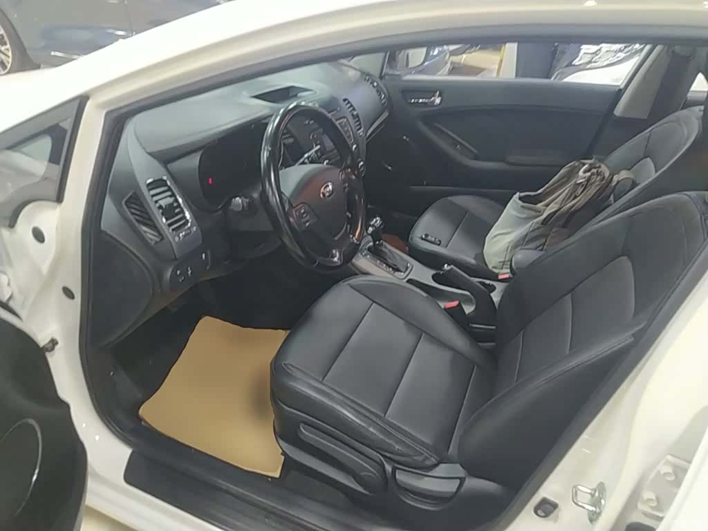 Kia K3, 2016 16
