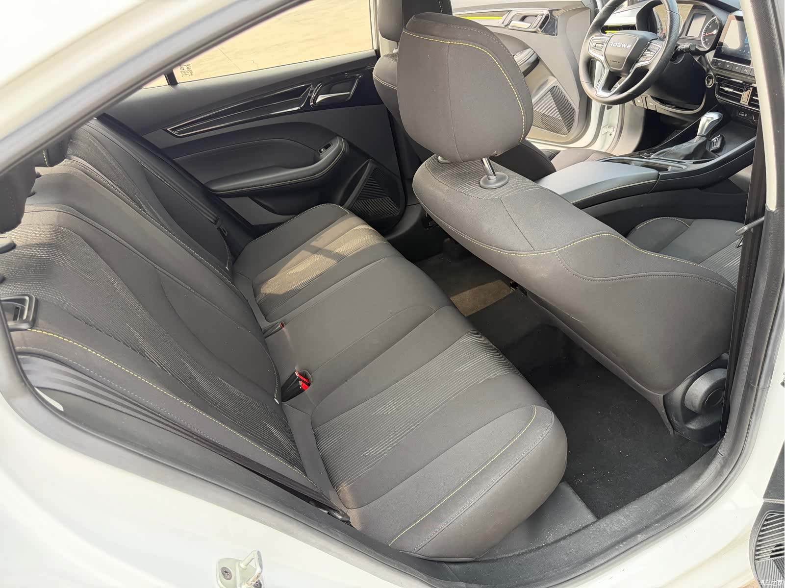 Roewe i5, 2022 16