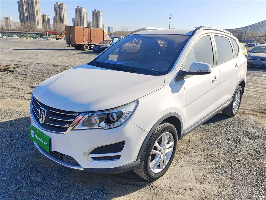 Wuling 560, 2017 2