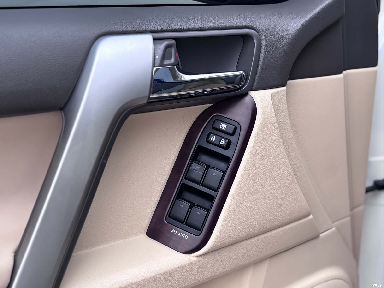 Toyota Prado, 2018 8