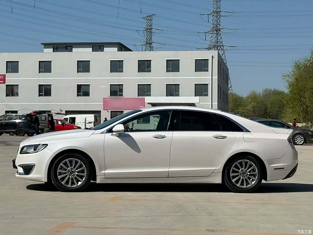 Lincoln MKZ, 2017 7
