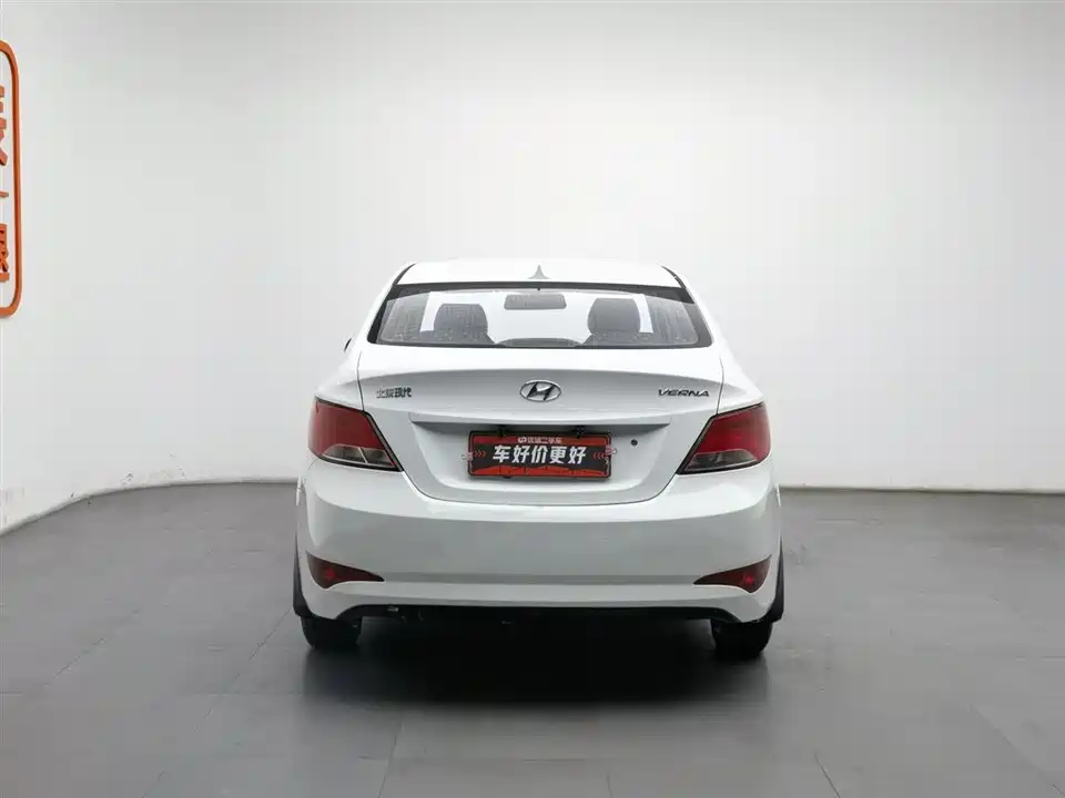 Hyundai Rena