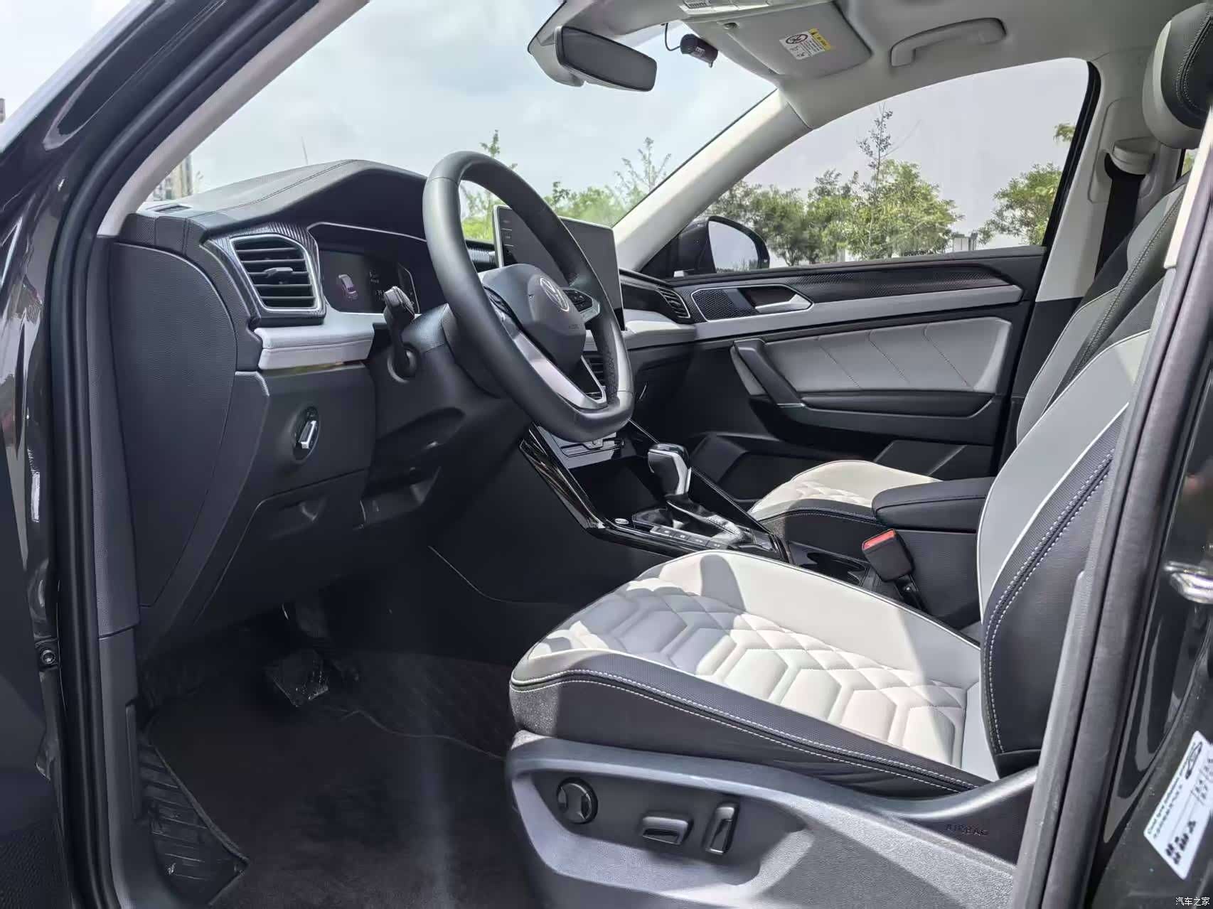 Volkswagen Tayron, 2024 4