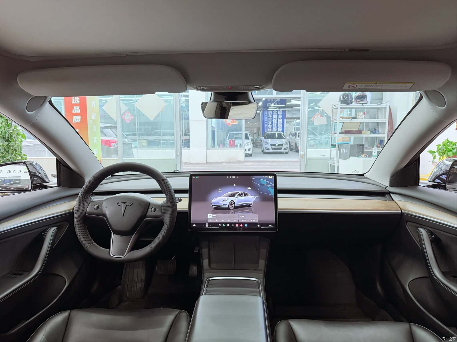 Tesla Model 3, 2023 10