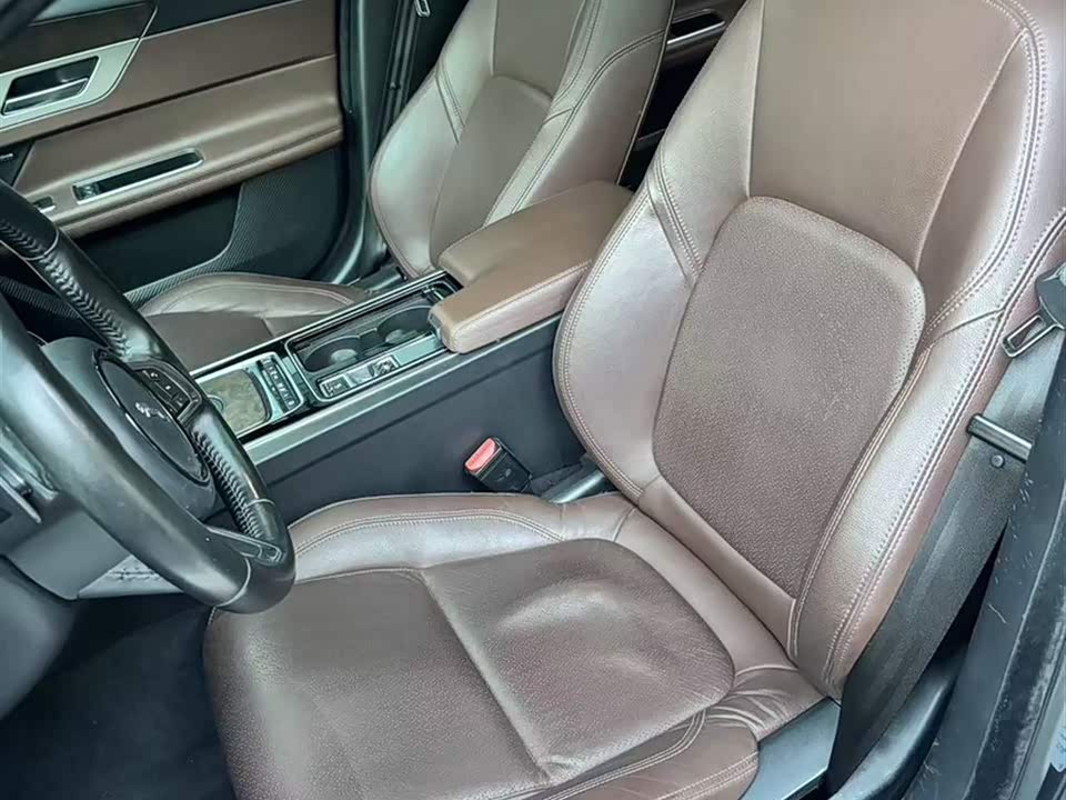 Jaguar XFL Jaguar XFL